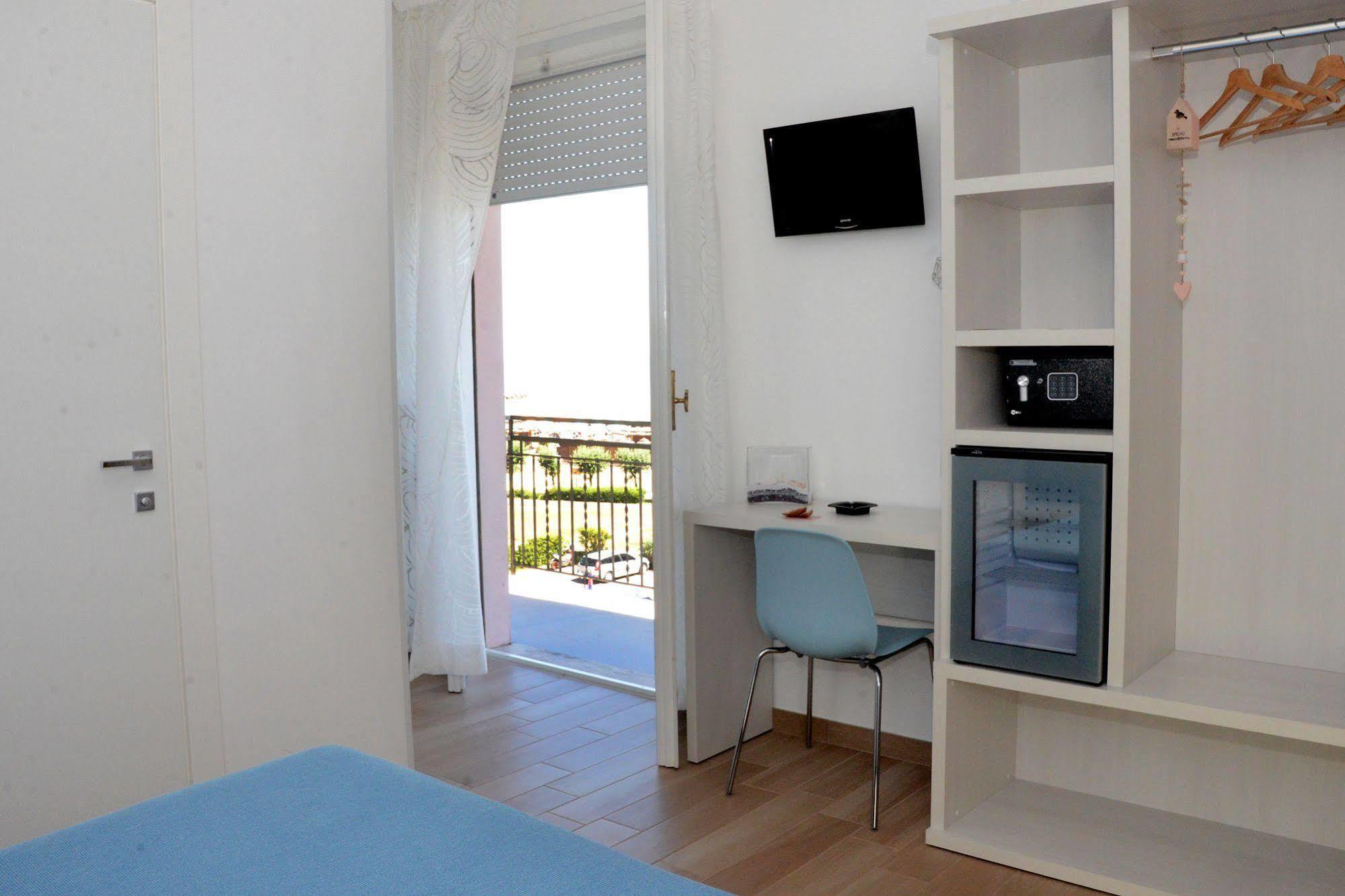 Hotel Maria Serena Rimini Exterior photo